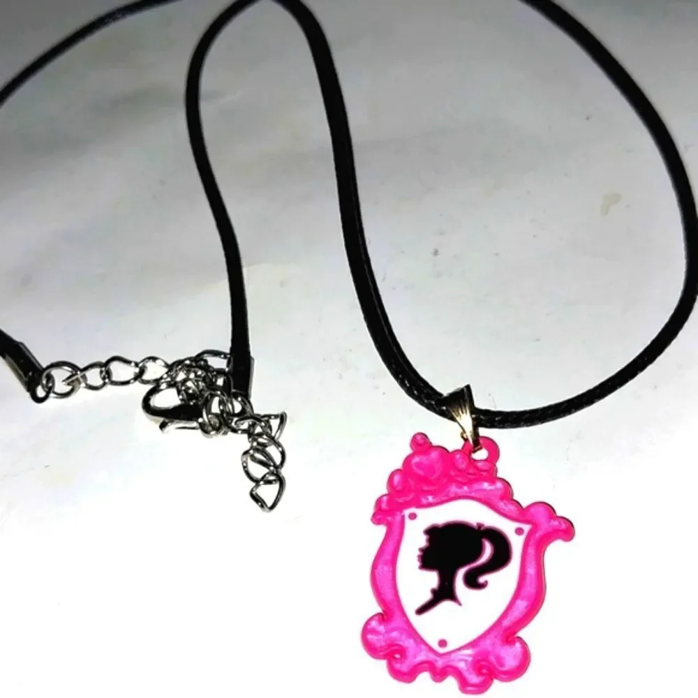 Beautiful barbie necklace for women and kids